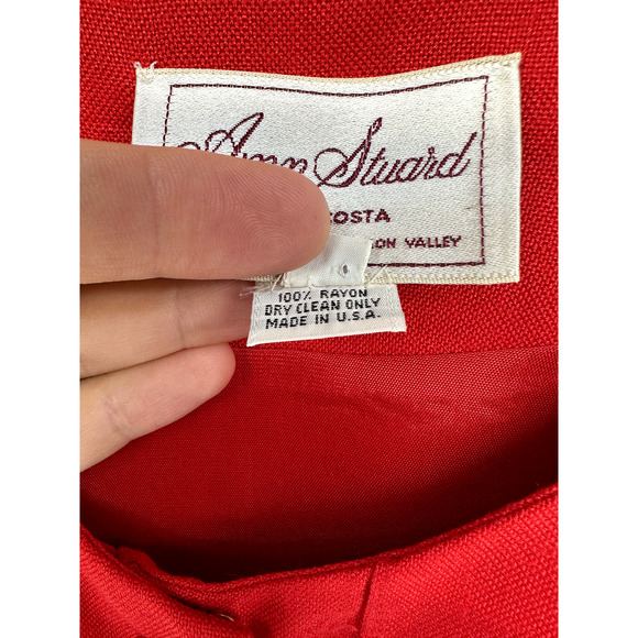 Vintage Ann Stuard Womens Suit 2-Piece Skirt Blouse Set Red Size 6 at La Costa - Picture 7 of 15